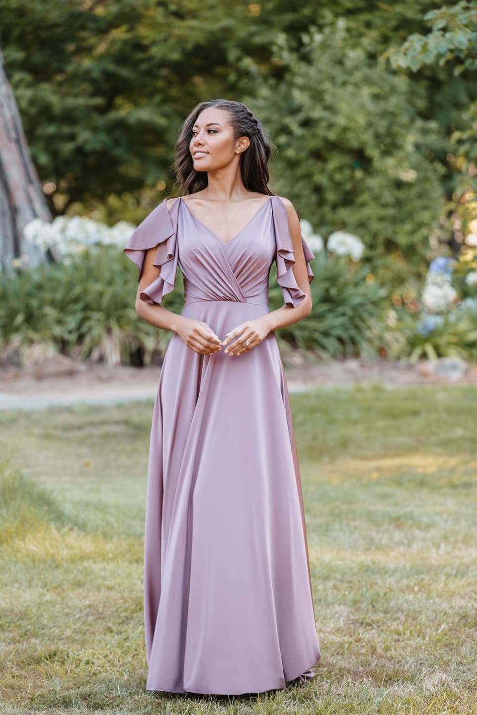 Picture of bridesmaid in light pruple Allure dress